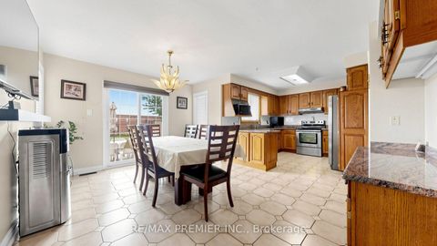 Photo 12 at 261 Morning Star Drive, West Woodbridge, Vaughan