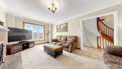 Photo 18 at 261 Morning Star Drive, West Woodbridge, Vaughan
