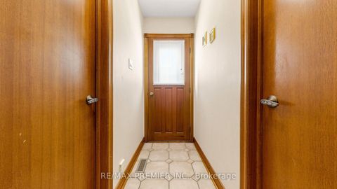Photo 21 at 261 Morning Star Drive, West Woodbridge, Vaughan