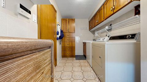 Photo 22 at 261 Morning Star Drive, West Woodbridge, Vaughan