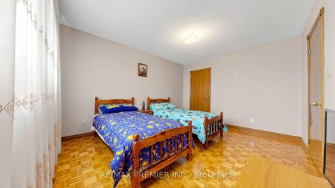 Photo 28 at 261 Morning Star Drive, West Woodbridge, Vaughan