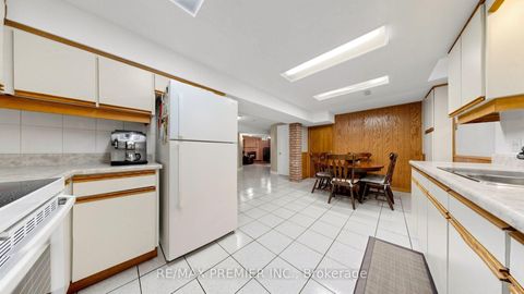 Photo 33 at 261 Morning Star Drive, West Woodbridge, Vaughan
