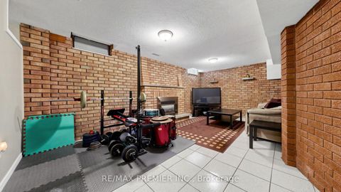 Photo 39 at 261 Morning Star Drive, West Woodbridge, Vaughan