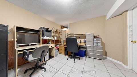Photo 40 at 261 Morning Star Drive, West Woodbridge, Vaughan