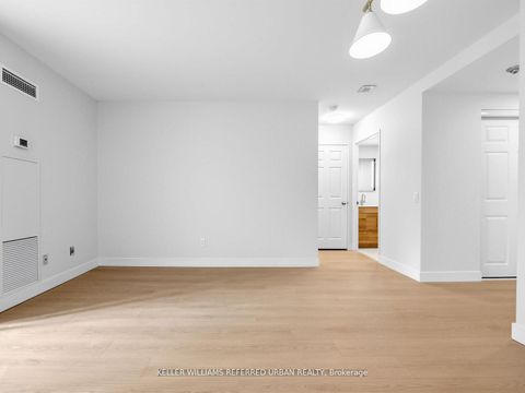 Photo 20 at 217 - 7 Bishop Avenue, Newtonbrook East, Toronto