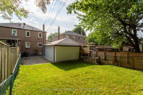 Photo 5 at 9 Rupert Street, Birchmount, Toronto