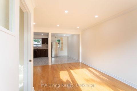 Photo 7 at 9 Rupert Street, Birchmount, Toronto