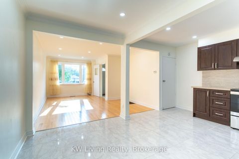 Photo 15 at 9 Rupert Street, Birchmount, Toronto