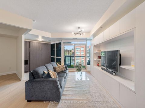Photo 10 at 405 - 7608 Yonge Street, Yorkhill, Vaughan
