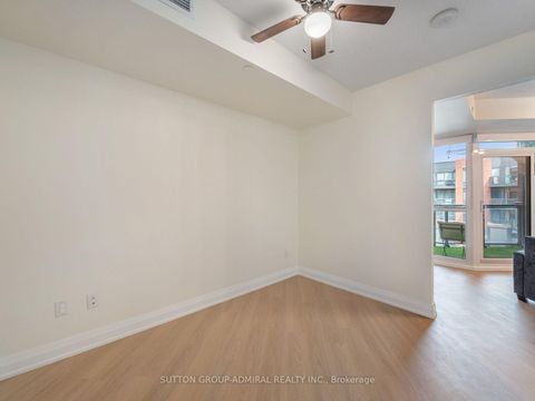 Photo 20 at 405 - 7608 Yonge Street, Yorkhill, Vaughan