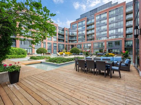 Photo 31 at 405 - 7608 Yonge Street, Yorkhill, Vaughan
