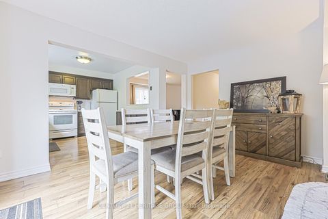 Photo 11 at 222 Forsyth Road, London, Newmarket