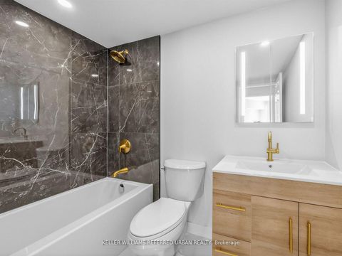 Photo 3 at 501 - 7 Bishop Avenue, Newtonbrook East, Toronto