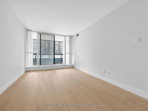 Photo 21 at 501 - 7 Bishop Avenue, Newtonbrook East, Toronto