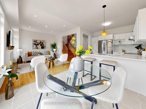 Photo 9 at 74 Dewpoint Road, Patterson, Vaughan