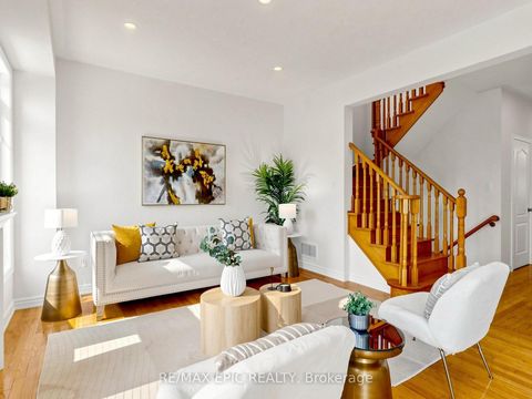 Photo 13 at 74 Dewpoint Road, Patterson, Vaughan