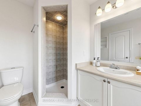 Photo 27 at 74 Dewpoint Road, Patterson, Vaughan
