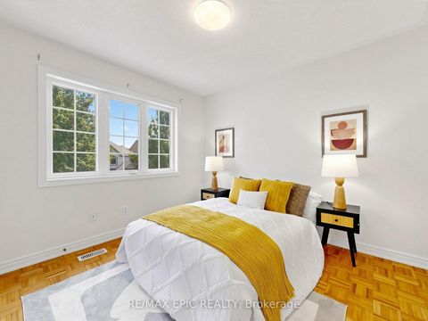 Photo 31 at 74 Dewpoint Road, Patterson, Vaughan