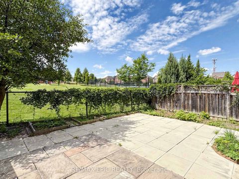 Photo 47 at 74 Dewpoint Road, Patterson, Vaughan