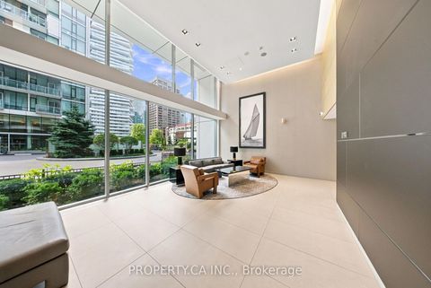 Photo 8 at 625 - 39 Queens Quay E, Waterfront Communities C8, Toronto