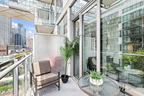 Photo 21 at 625 - 39 Queens Quay E, Waterfront Communities C8, Toronto