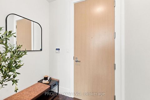 Photo 32 at 625 - 39 Queens Quay E, Waterfront Communities C8, Toronto