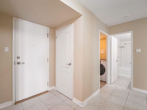 Photo 1 at 1012 - 7420 Bathurst Street, Brownridge, Vaughan
