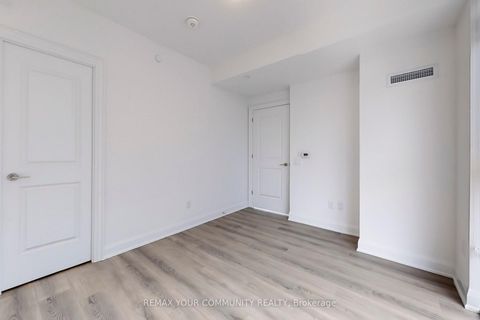Photo 14 at 1407E - 20 Gatineau Drive, Beverley Glen, Vaughan
