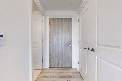 Photo 19 at 1407E - 20 Gatineau Drive, Beverley Glen, Vaughan