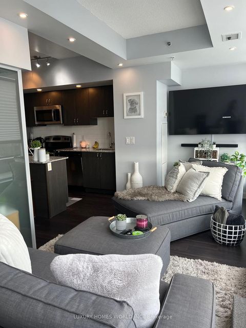 Photo 10 at 907 - 11 Superior Avenue, Mimico, Toronto