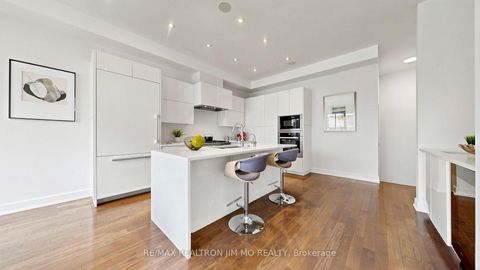 Photo 14 at 16 Farrell Road, Patterson, Vaughan