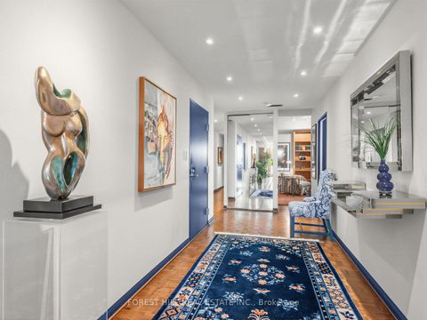 Photo 1 at 501 - 407 Walmer Road, Casa Loma, Toronto