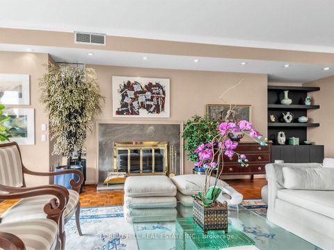 Photo 7 at 501 - 407 Walmer Road, Casa Loma, Toronto