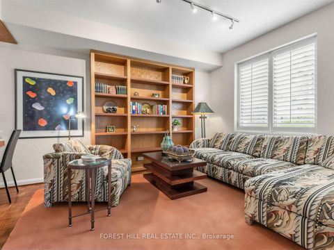 Photo 15 at 501 - 407 Walmer Road, Casa Loma, Toronto