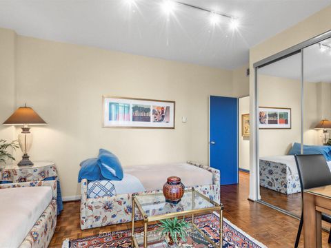 Photo 23 at 501 - 407 Walmer Road, Casa Loma, Toronto