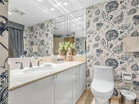 Photo 25 at 501 - 407 Walmer Road, Casa Loma, Toronto