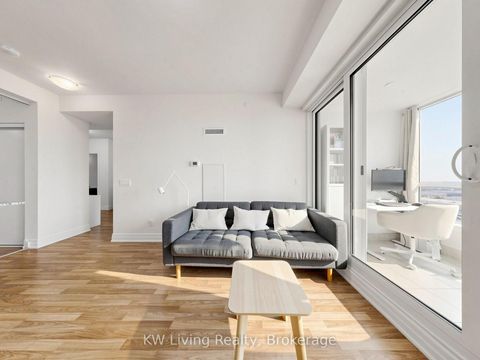 Photo 10 at 2104 - 9075 Jane Street, Concord, Vaughan