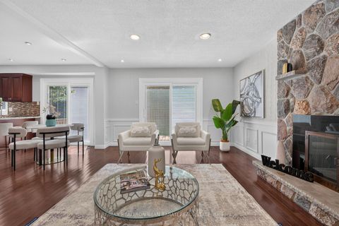 Photo 11 at 26 Saddletree Drive, Steeles, Toronto