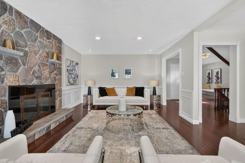 Photo 13 at 26 Saddletree Drive, Steeles, Toronto