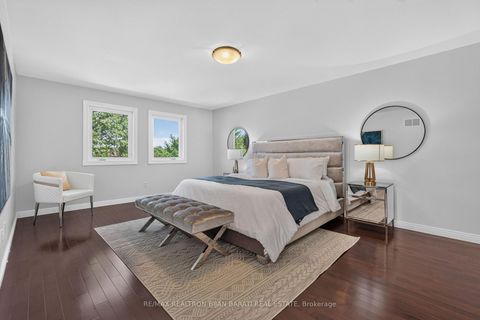 Photo 29 at 26 Saddletree Drive, Steeles, Toronto