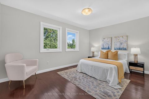 Photo 32 at 26 Saddletree Drive, Steeles, Toronto