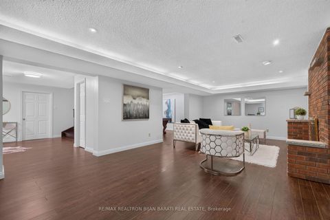 Photo 39 at 26 Saddletree Drive, Steeles, Toronto