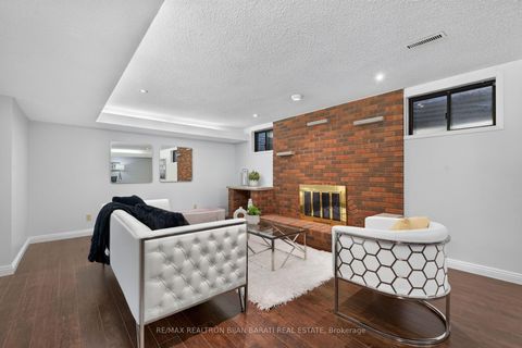 Photo 40 at 26 Saddletree Drive, Steeles, Toronto