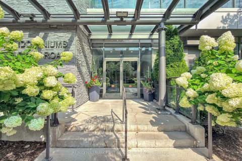 Photo 2 at 505 - 8 Fieldway Road, City Centre West, Toronto