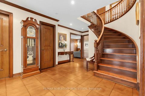 Photo 2 at 256 Airdrie Drive, East Woodbridge, Vaughan