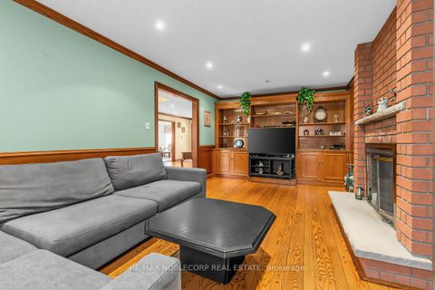 Photo 20 at 256 Airdrie Drive, East Woodbridge, Vaughan