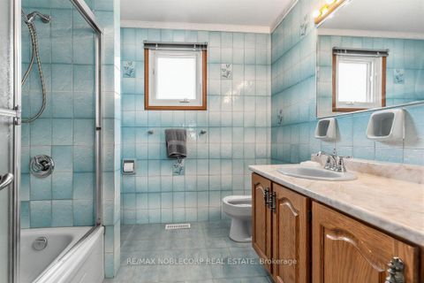 Photo 28 at 256 Airdrie Drive, East Woodbridge, Vaughan