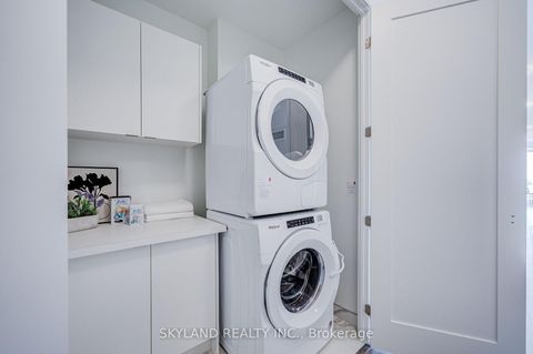 Photo 27 at PH 09 - 30 Inn On The Park Drive, Don Mills, Toronto