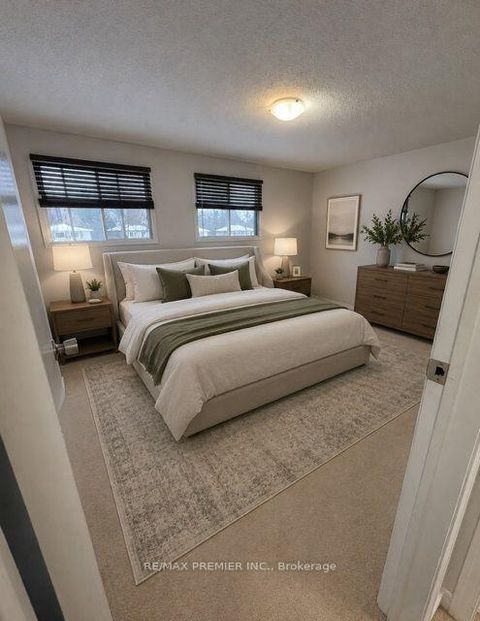 Photo 12 at 34 Argyle Road, Sunnidale, Barrie