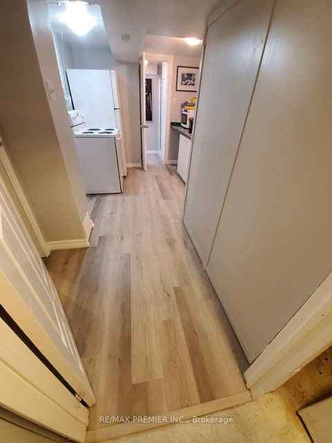 Photo 19 at 34 Argyle Road, Sunnidale, Barrie